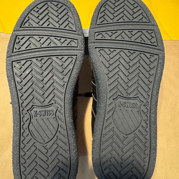 K-SWISS CLASSIC WOMENS - Picture 4 of 8